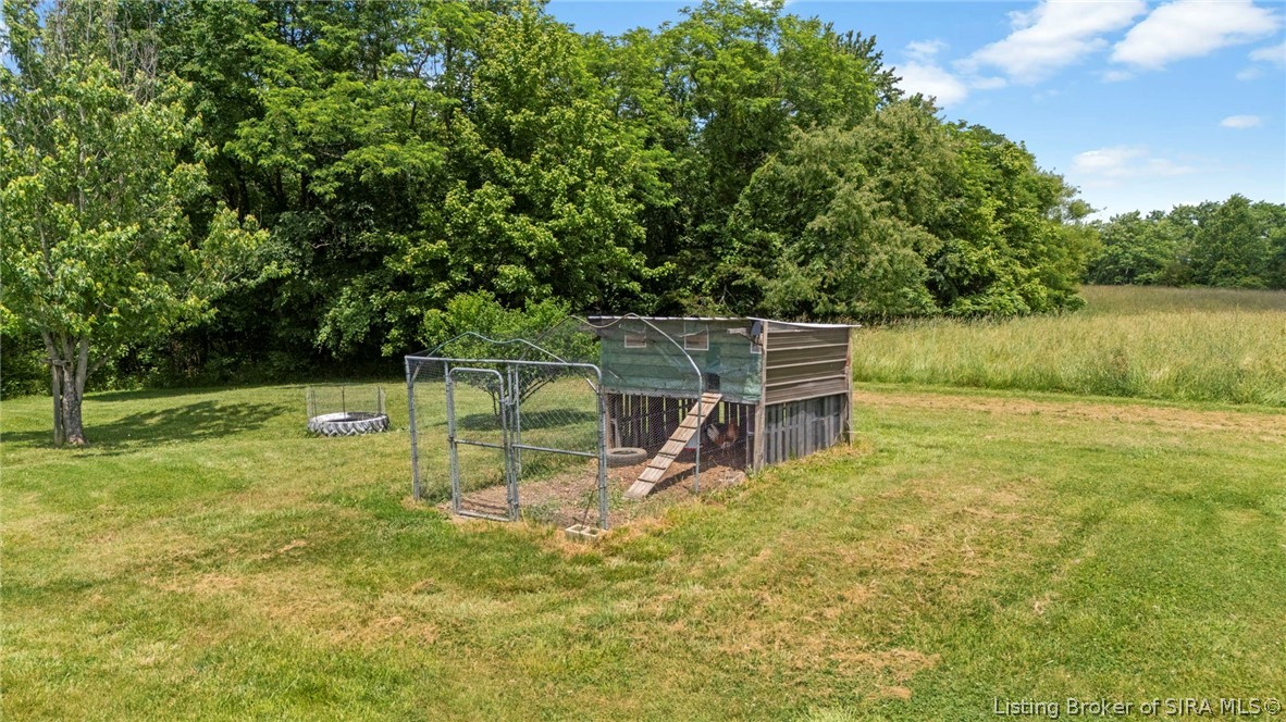 9727 E Vernon Ridge Road Property Photo 4