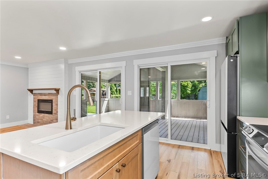 2037 Ridgewood Drive Property Photo 10