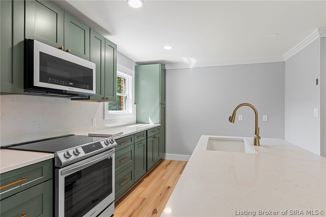 2037 Ridgewood Drive Property Photo 11