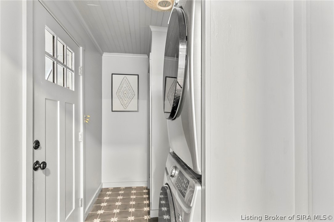 2037 Ridgewood Drive Property Photo 22