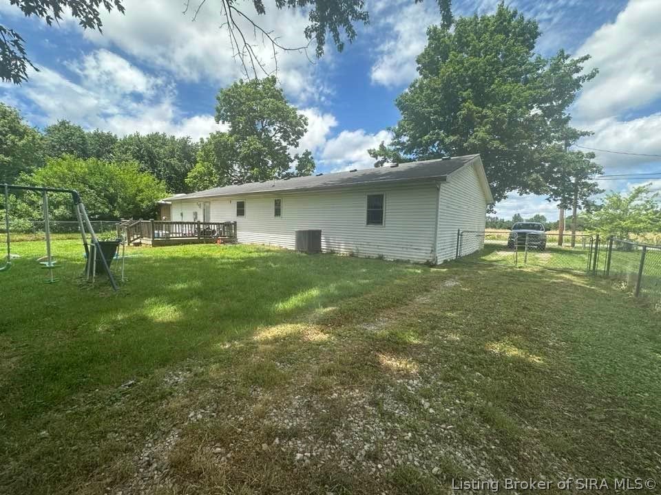 4332 E Plymouth Road Property Photo 5