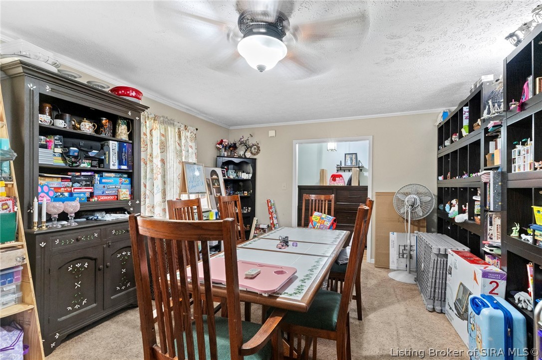 2610 S College Hills Dr Property Photo 8