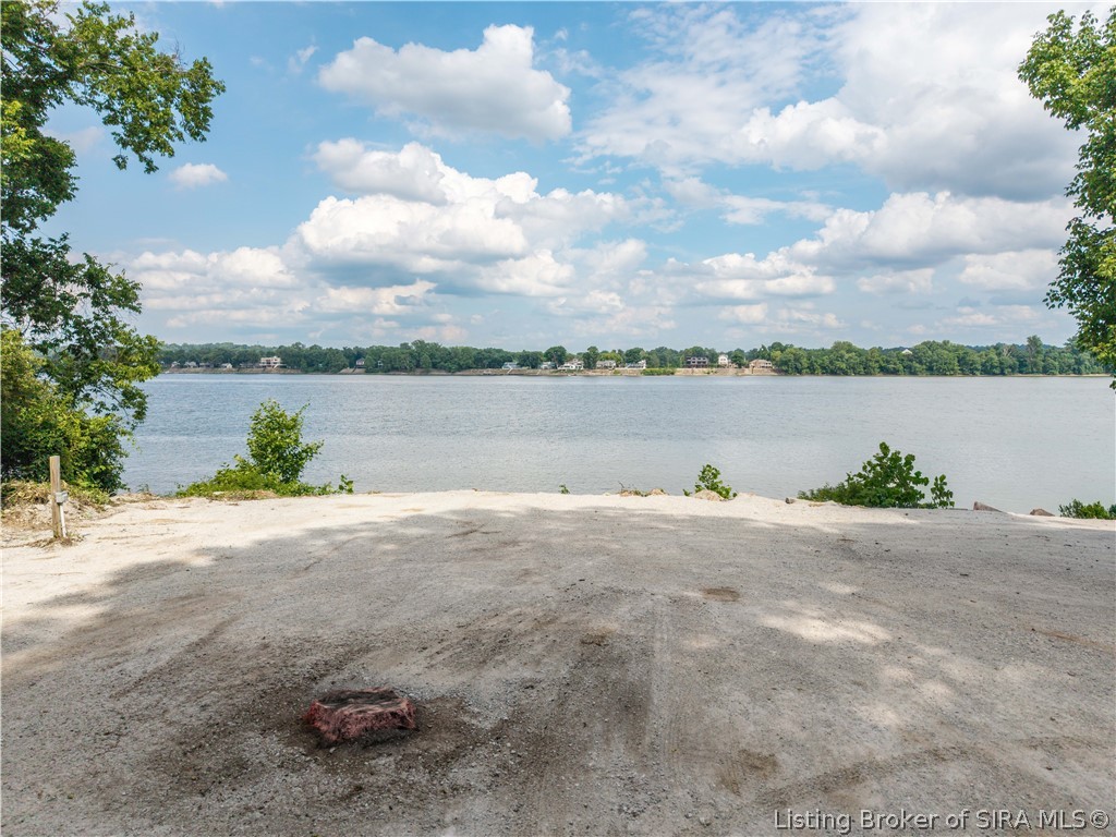 5734 Upper River Road Property Photo 1