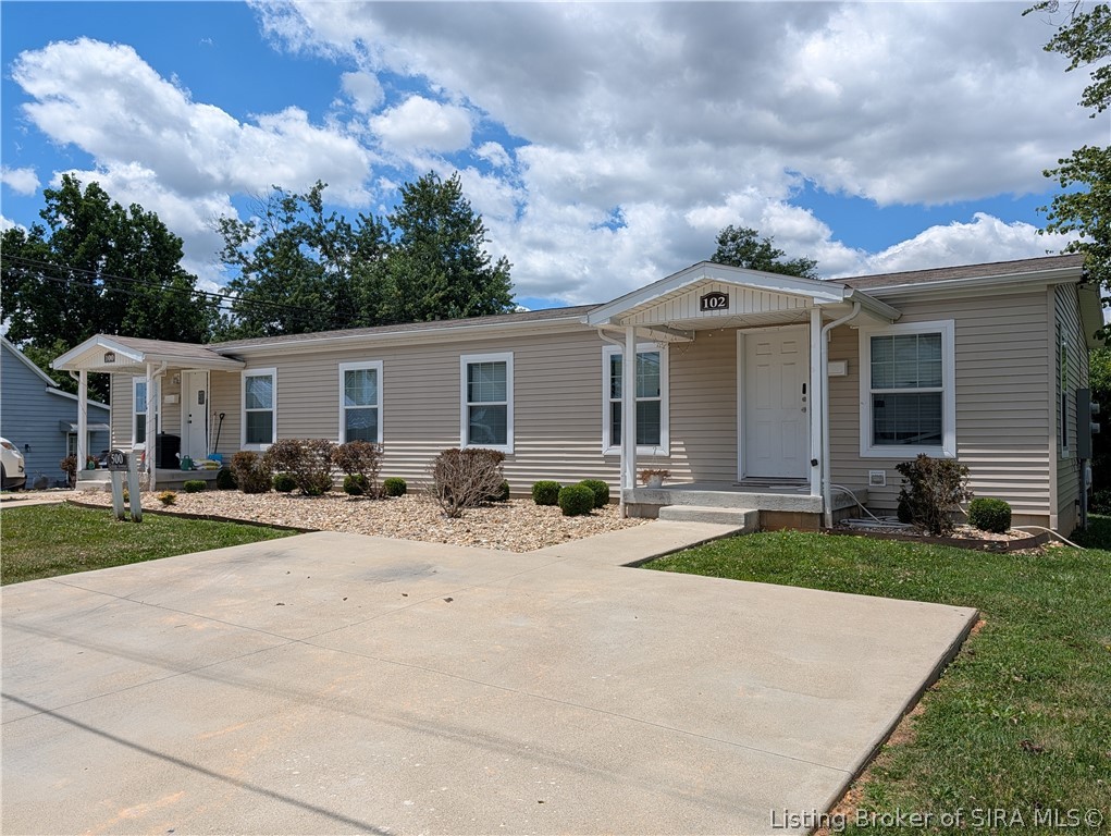 500 N College Property Photo 1