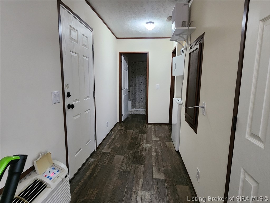 406 S Posey Street Property Photo 7