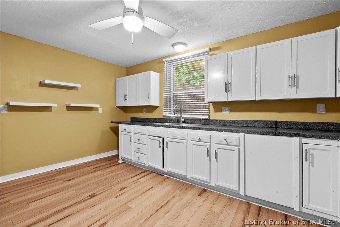 3285 Budd Road Property Photo 12