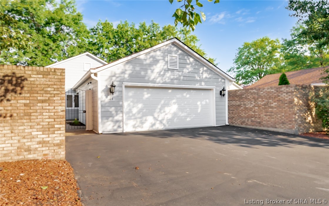 21 Lily Run Property Photo 2