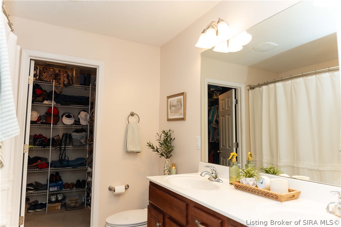 5422 Mansfield Way Property Photo 18