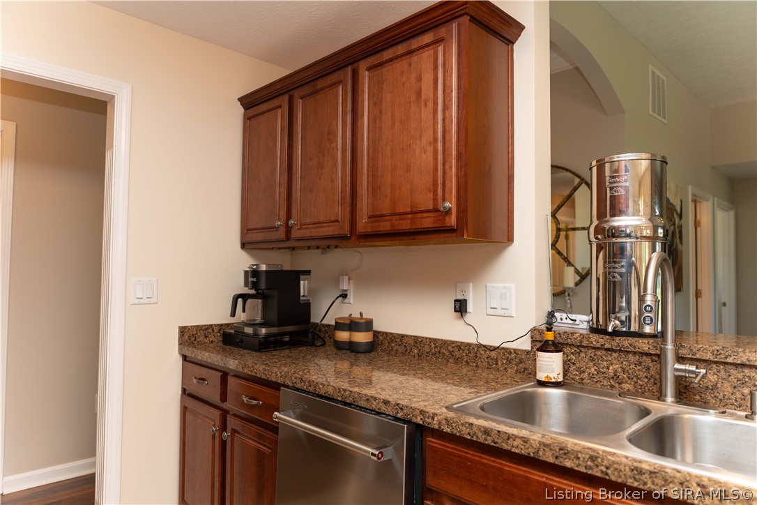 5422 Mansfield Way Property Photo 35