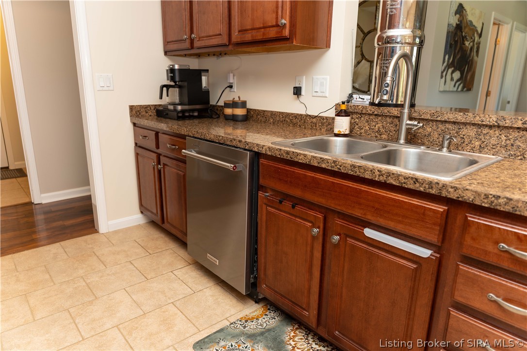5422 Mansfield Way Property Photo 36