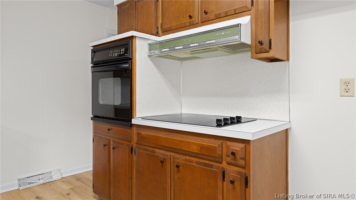 17711 Carter Place Property Photo 5