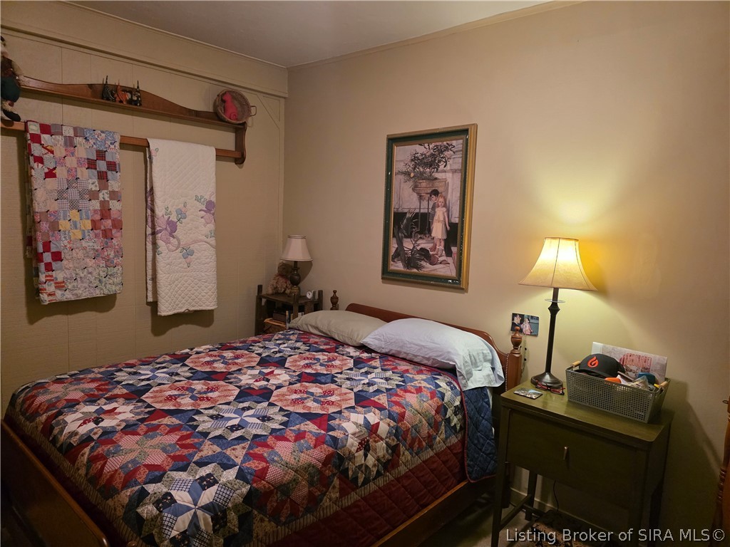 1041 W Main Street Property Photo 6