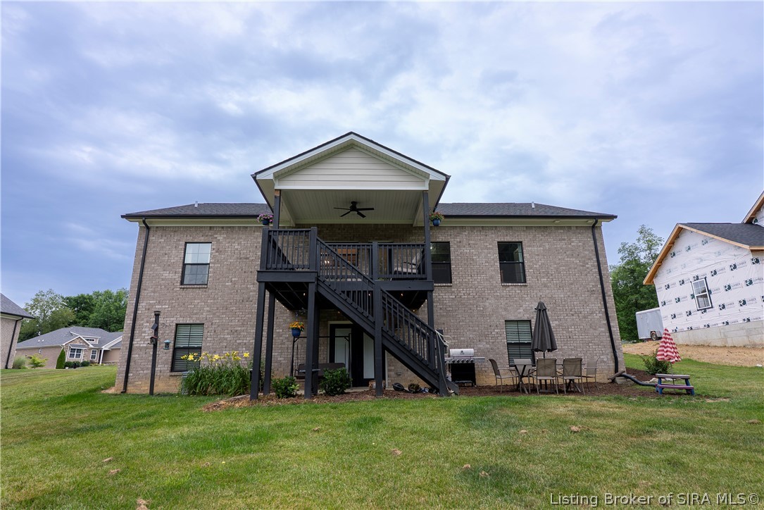 808 Kings Court Property Photo 4
