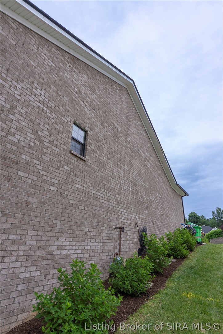 808 Kings Court Property Photo 11