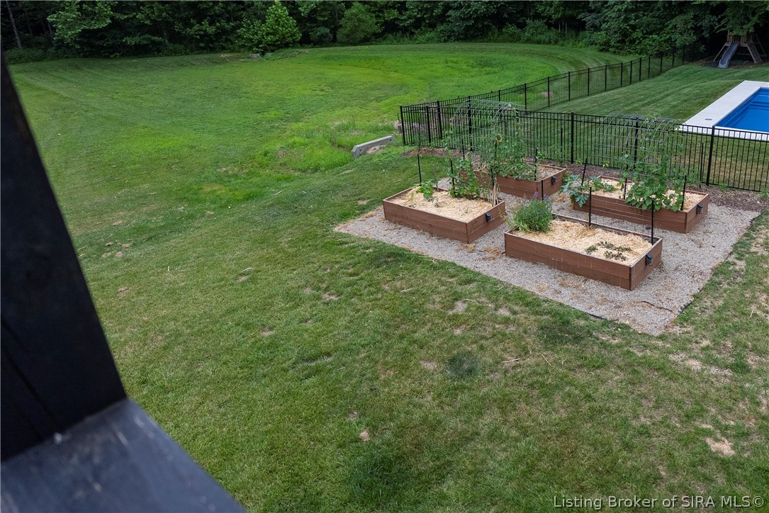 808 Kings Court Property Photo 45