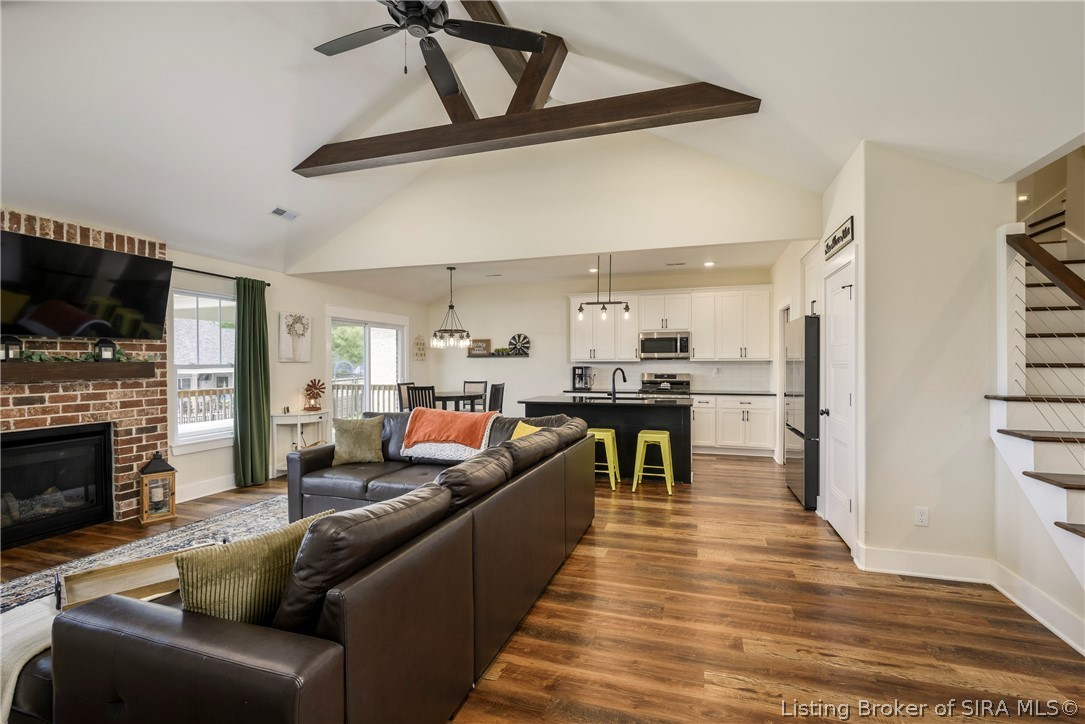 7704 Linwood Circle Property Photo 18
