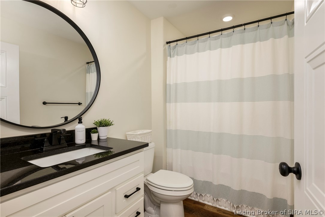 7704 Linwood Circle Property Photo 39