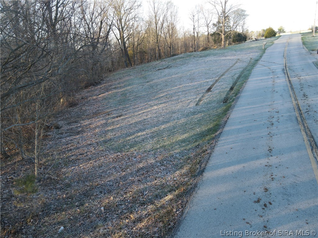 22106 Daisy Hill Road Property Photo 1