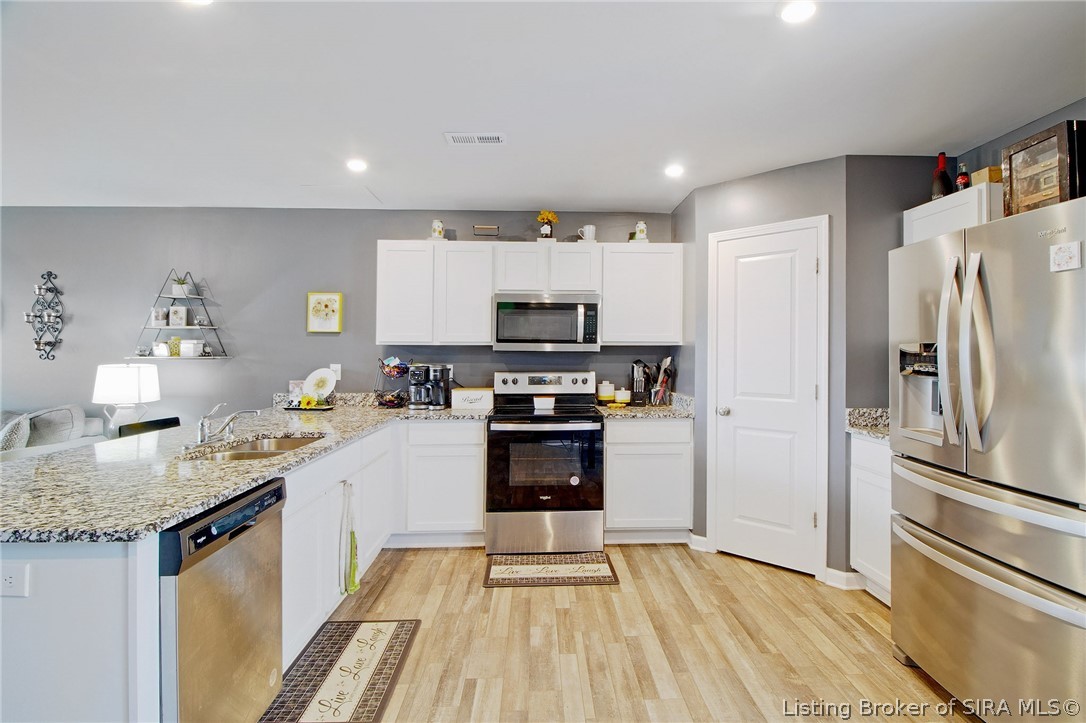1230 Solar Street Property Photo 8