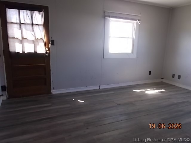 204 E Bard Street Property Photo 6