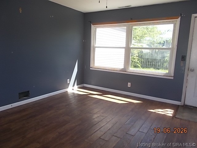 204 E Bard Street Property Photo 11