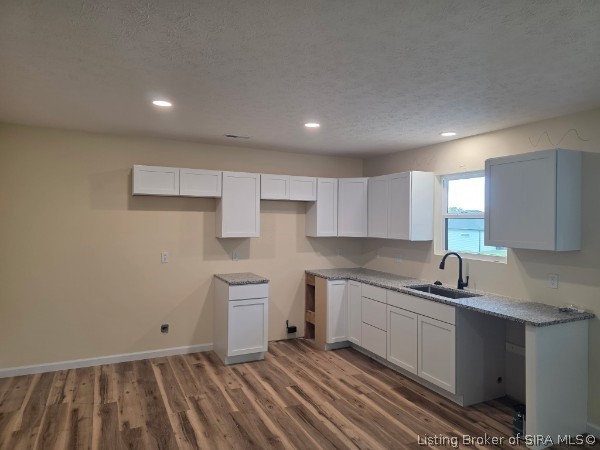807 Sandy Circle Property Photo 2