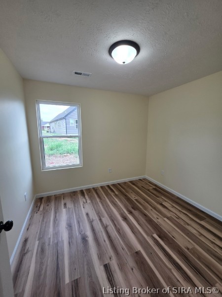 807 Sandy Circle Property Photo 7