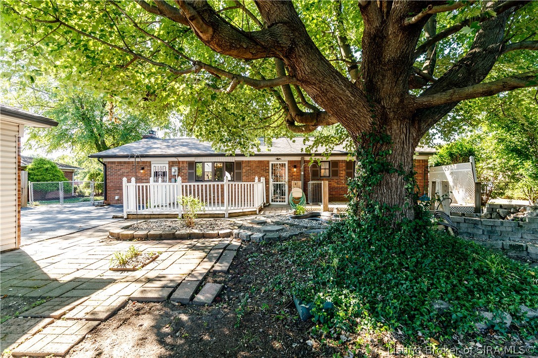 2321 Bishop Road Property Photo 4