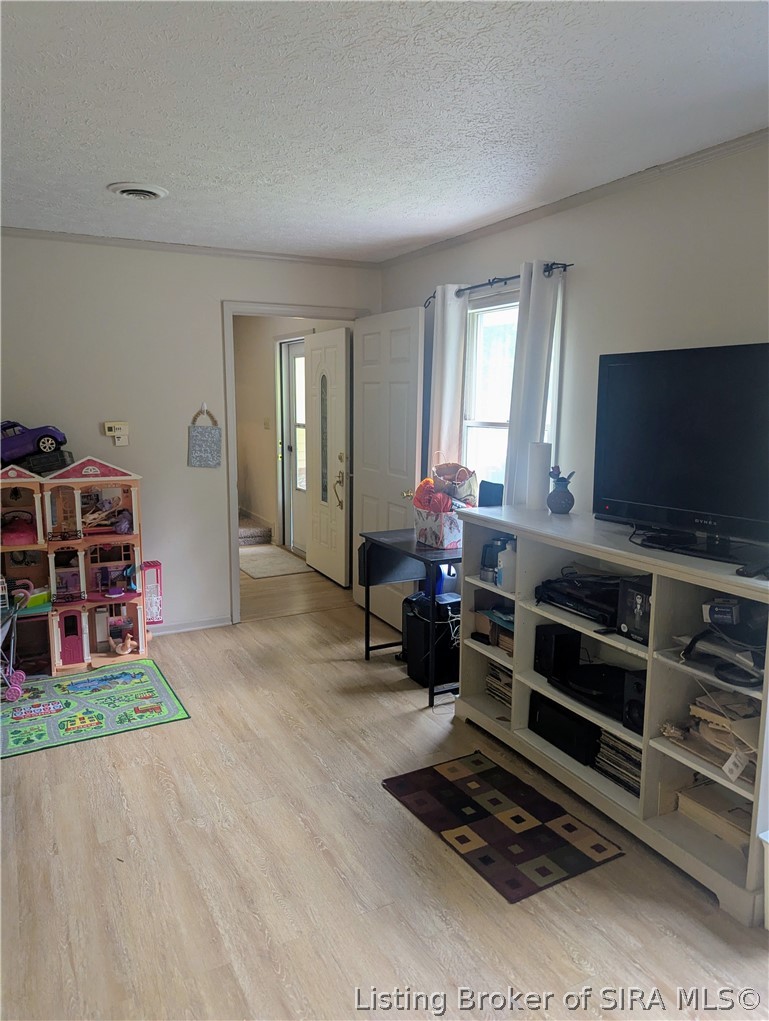 5260 W Quail Run Lane Property Photo 3