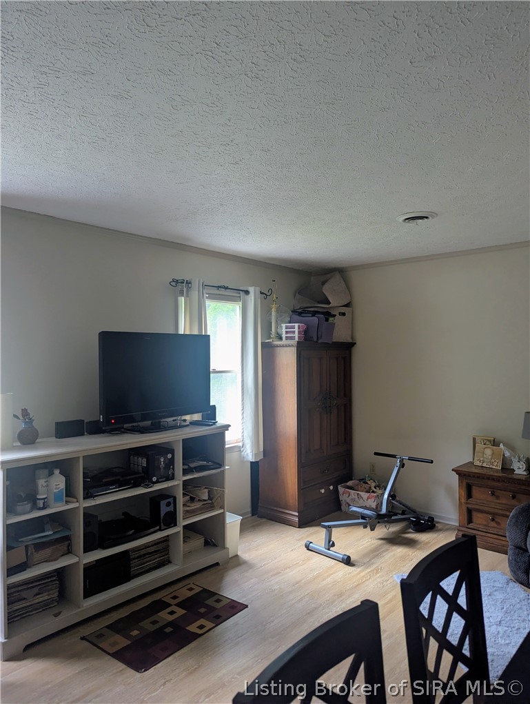 5260 W Quail Run Lane Property Photo 4
