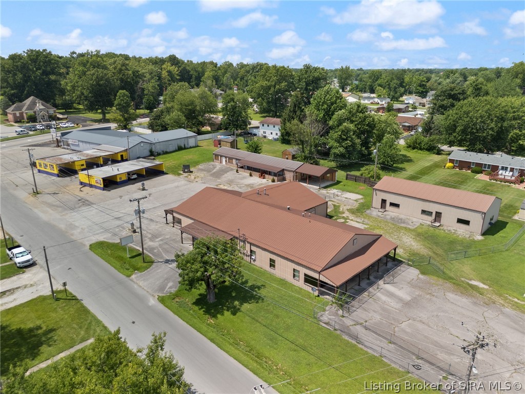 756 Lakeshore Drive Property Photo 4