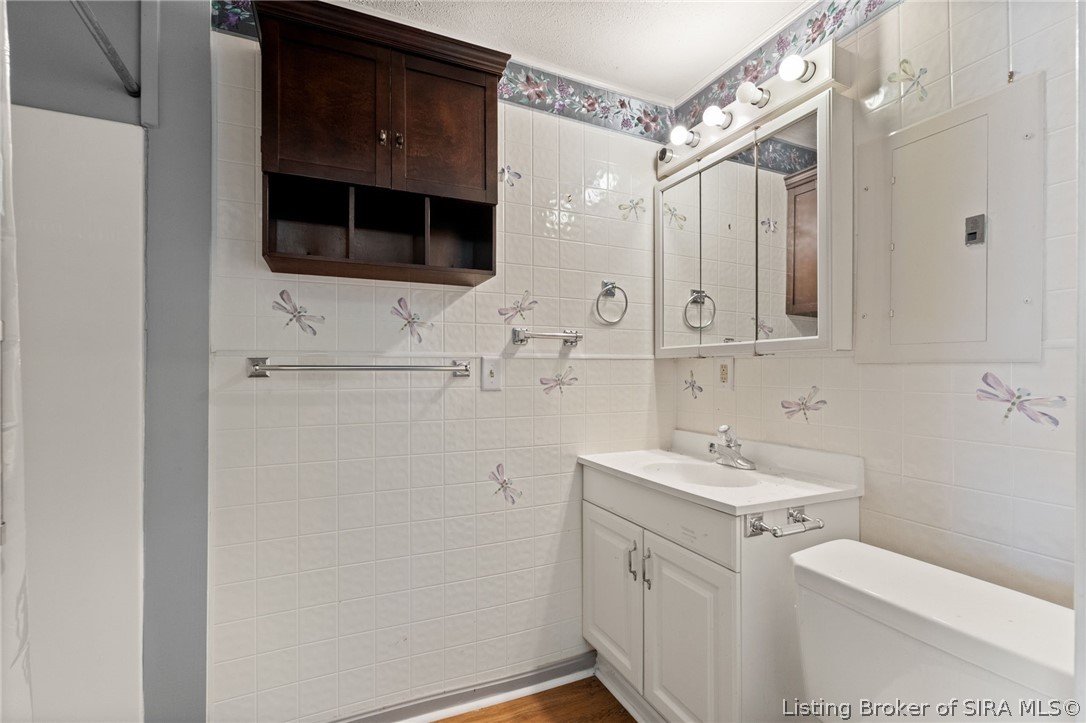 756 Lakeshore Drive Property Photo 99