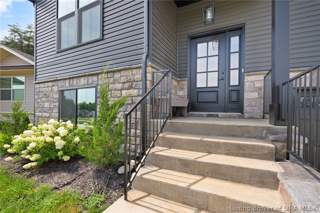 8008 Hudson Lane Property Photo 14