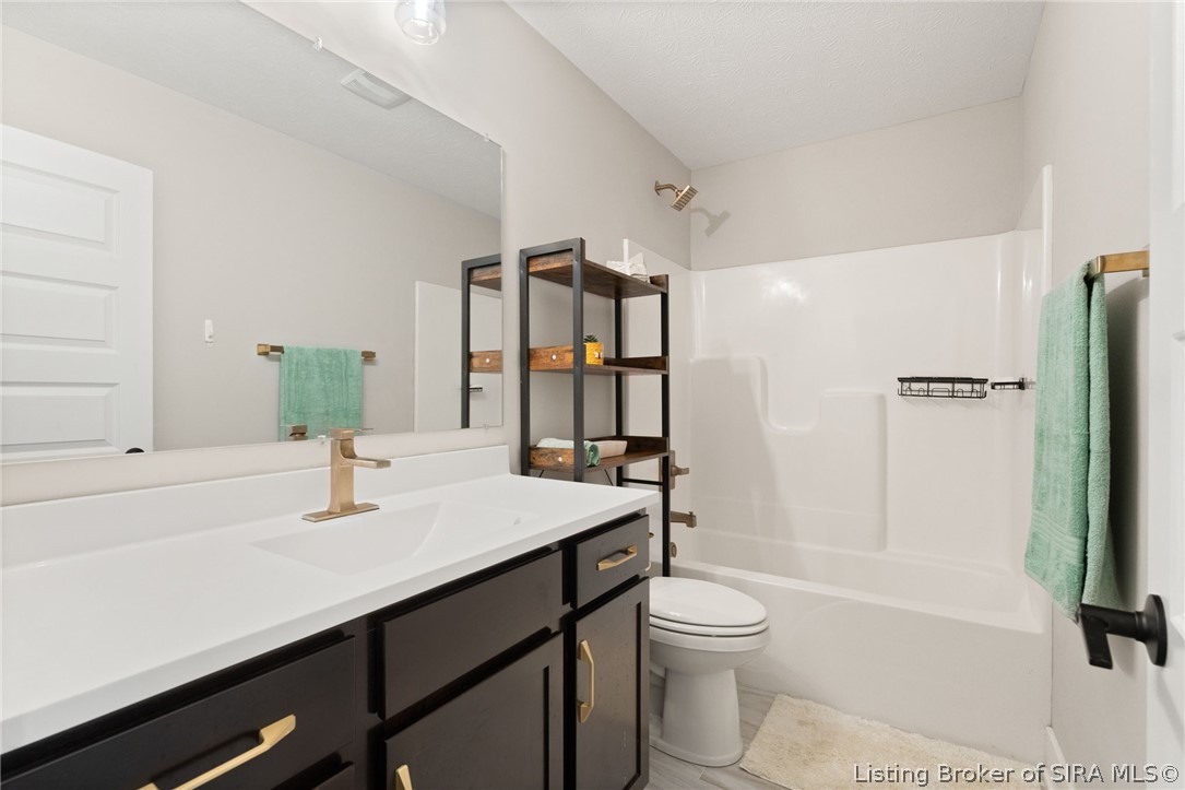 8008 Hudson Lane Property Photo 26