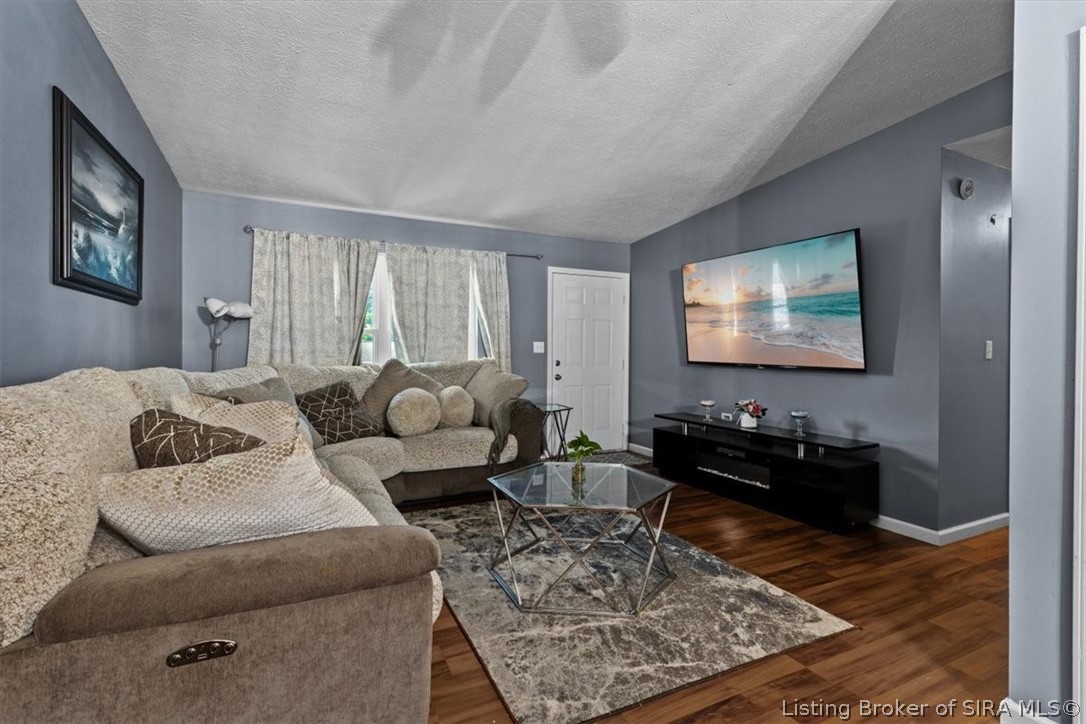1818 Rita Drive Property Photo 7
