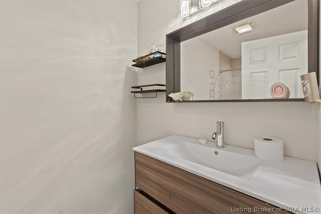1818 Rita Drive Property Photo 16