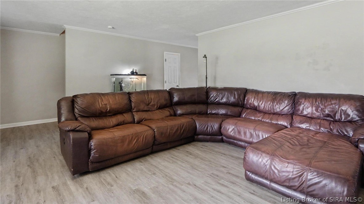 2419 Shelby Street Property Photo 9