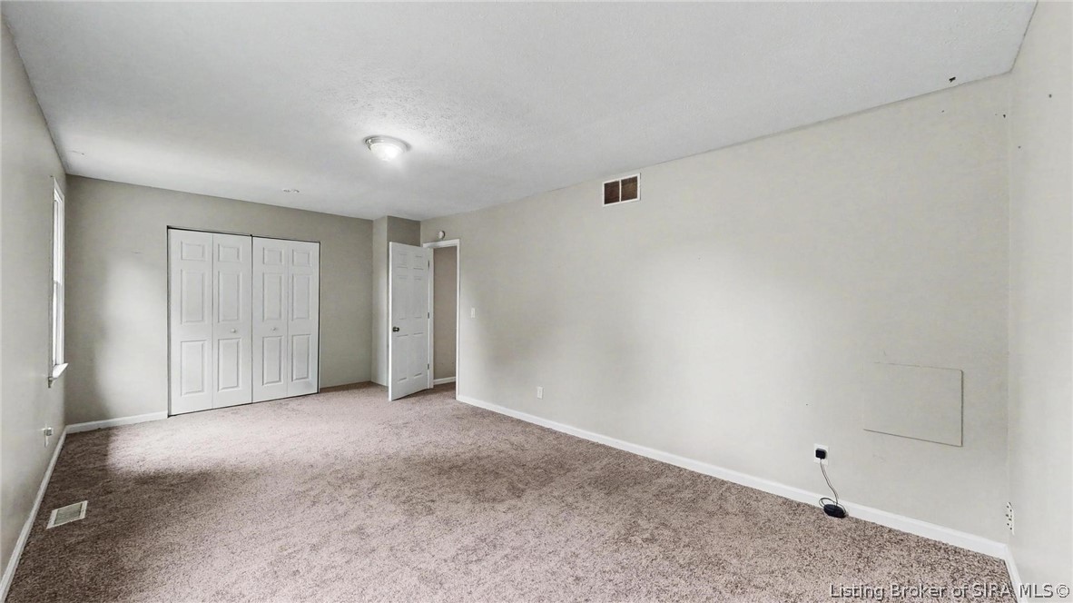 2419 Shelby Street Property Photo 14
