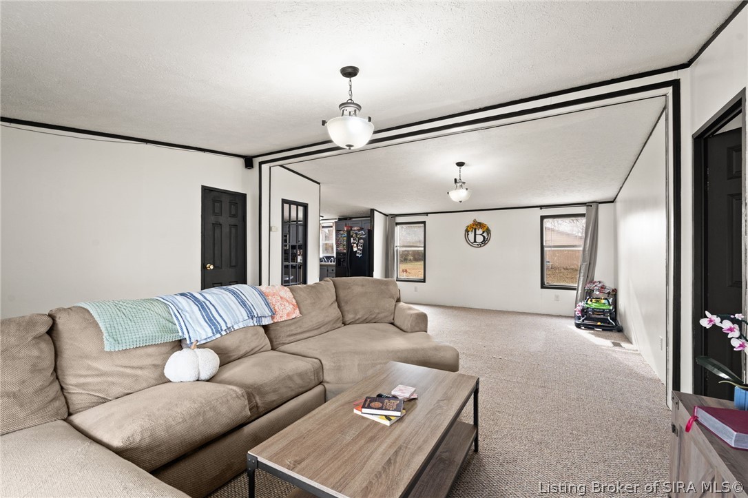 1323 W Kenwood Drive Property Photo 11