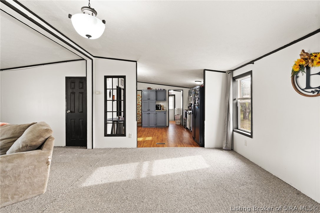 1323 W Kenwood Drive Property Photo 18
