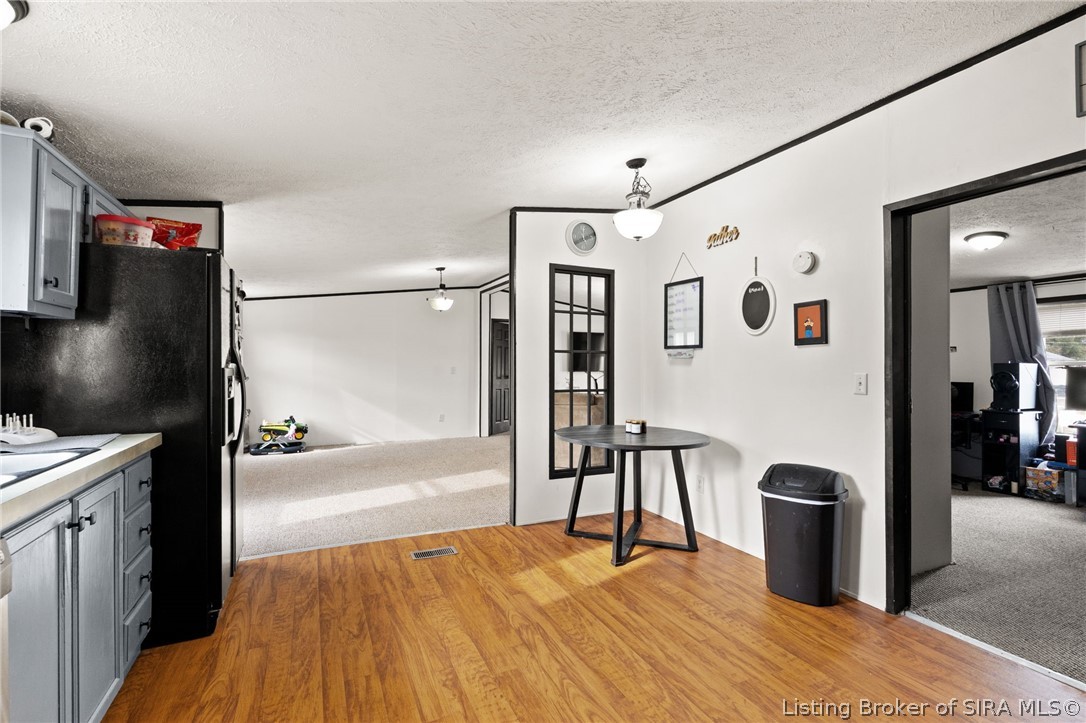 1323 W Kenwood Drive Property Photo 24