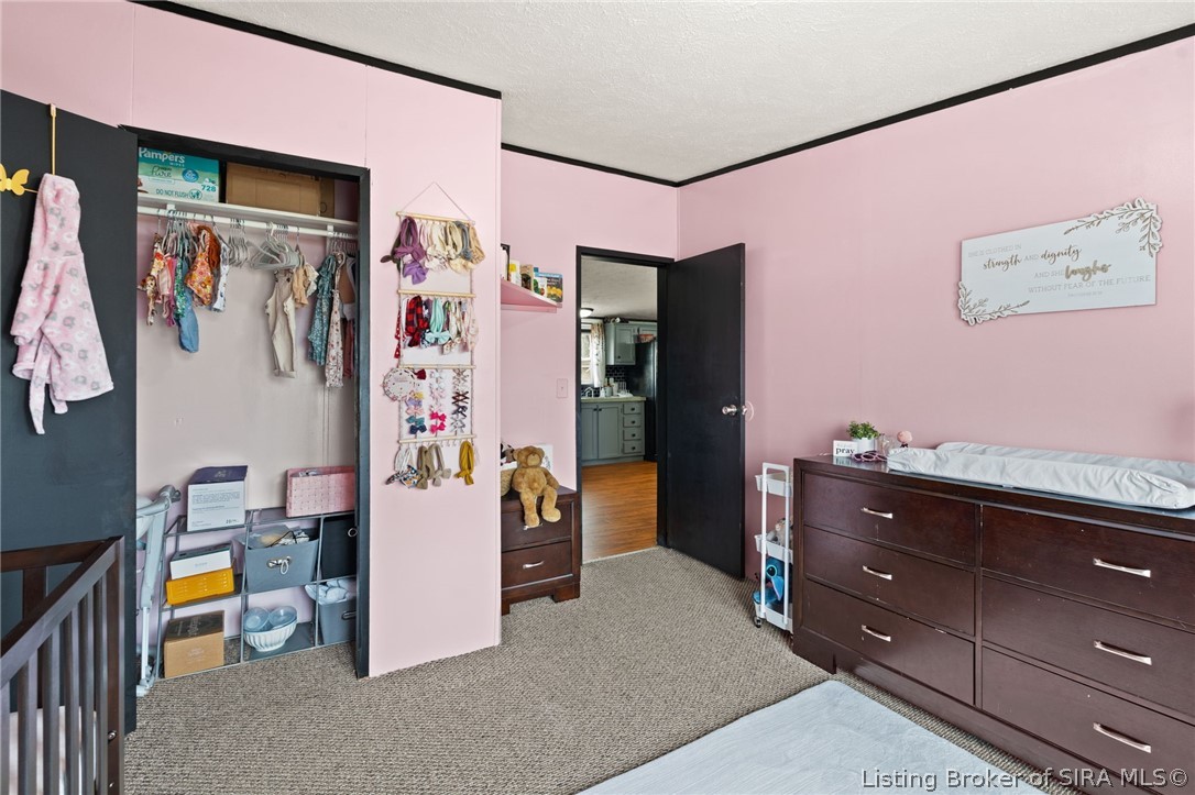 1323 W Kenwood Drive Property Photo 34