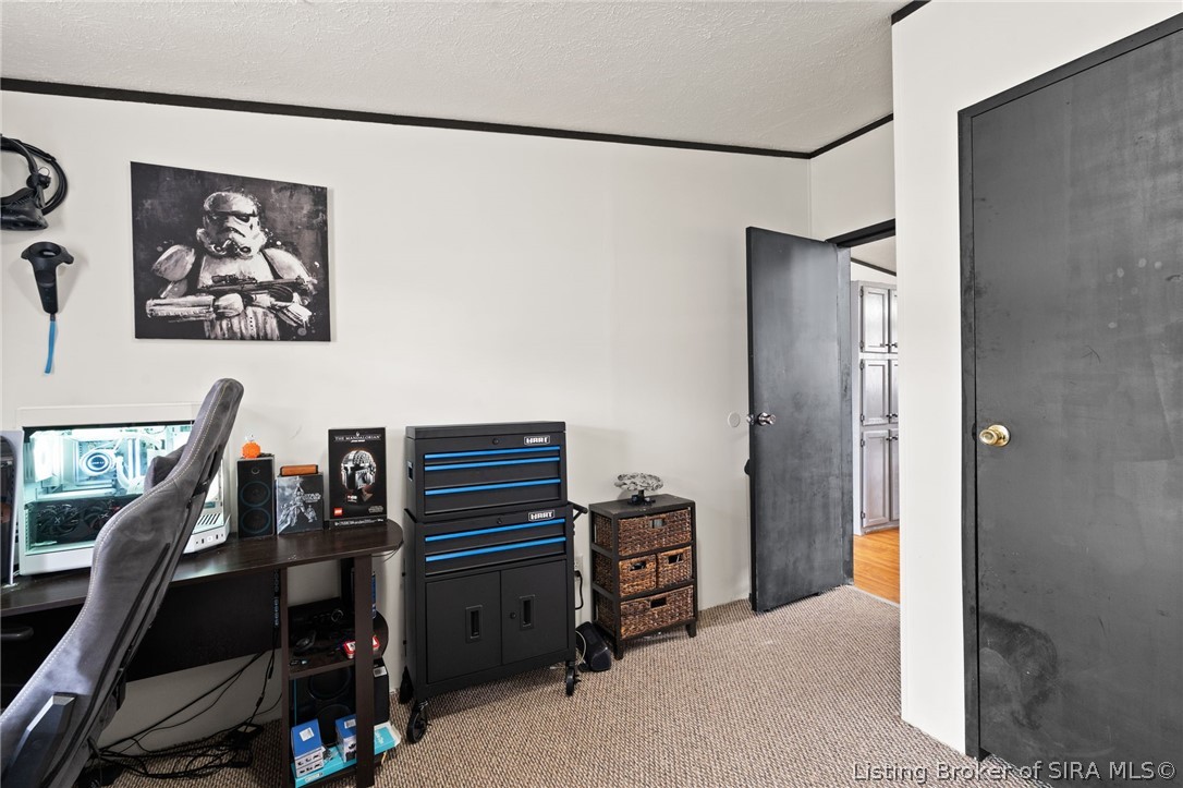 1323 W Kenwood Drive Property Photo 36