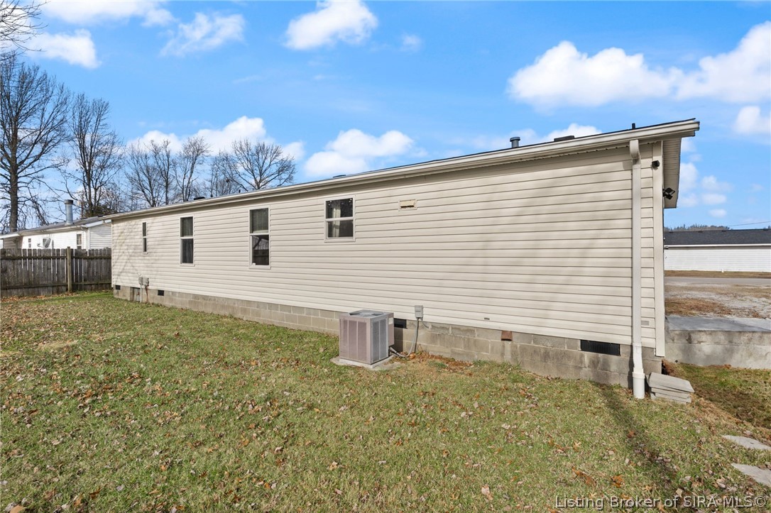 1323 W Kenwood Drive Property Photo 38