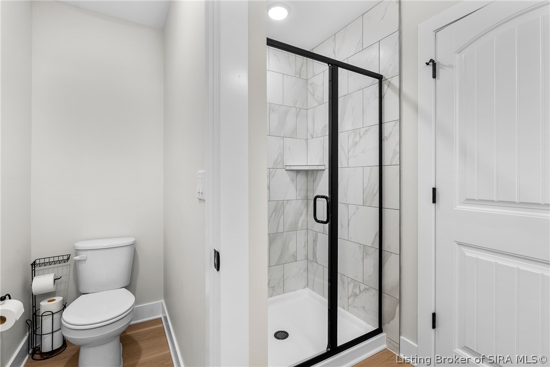 5004 Bolton Drive Property Photo 27