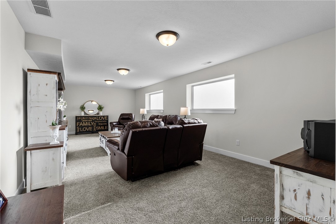 5004 Bolton Drive Property Photo 33