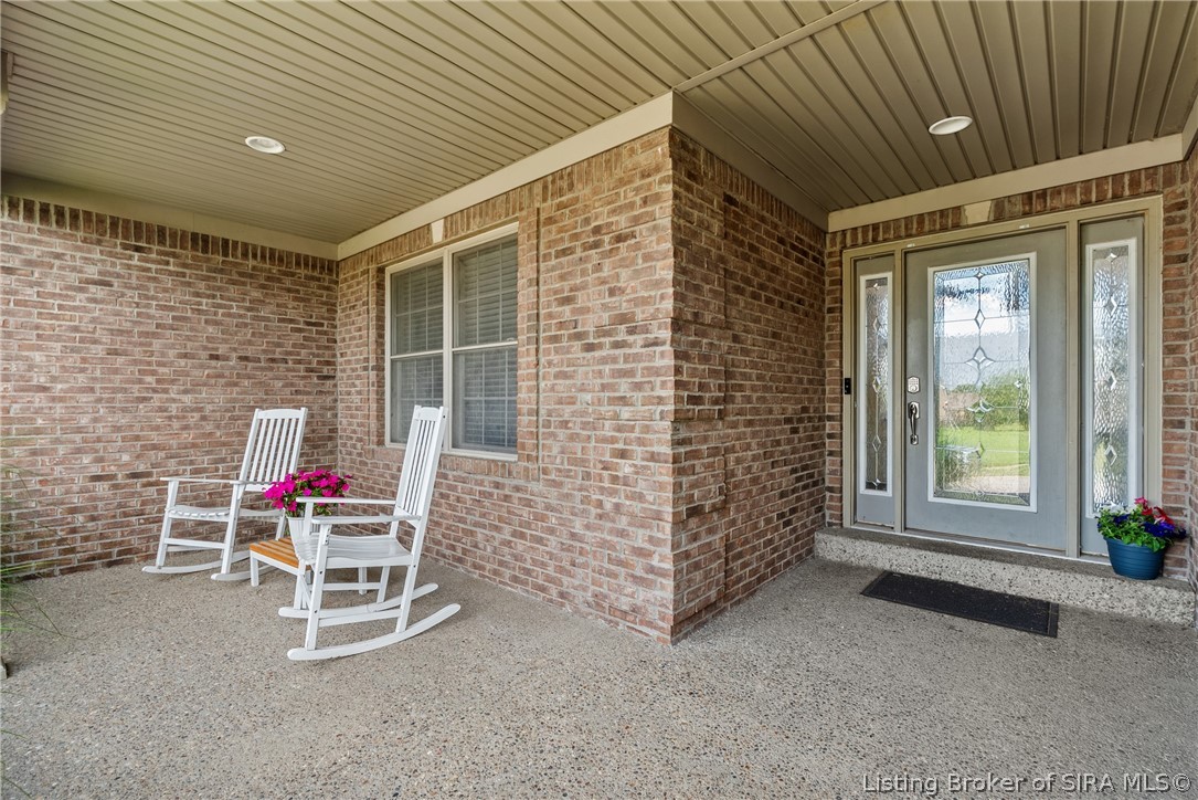 3125 Ambercrest Loop Property Photo 4