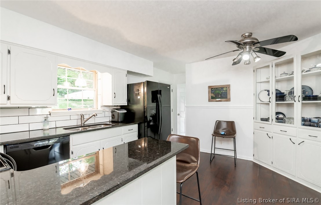 2412 Stover Drive Property Photo 16