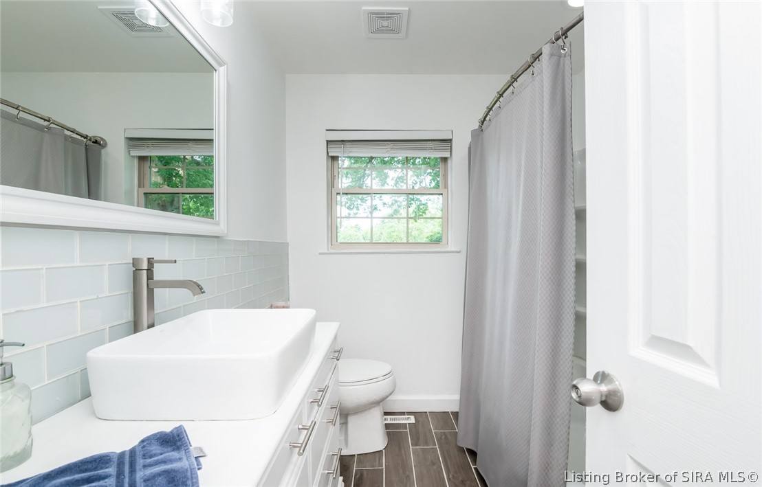 2412 Stover Drive Property Photo 29