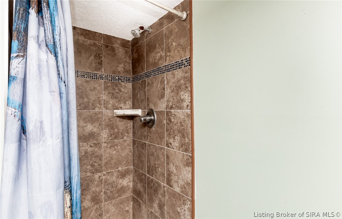 2412 Stover Drive Property Photo 41